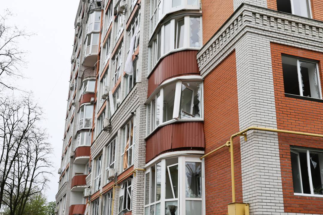 На загальноміській нараді говорили про наслідки ракетних ударів по місту та їх ліквідацію