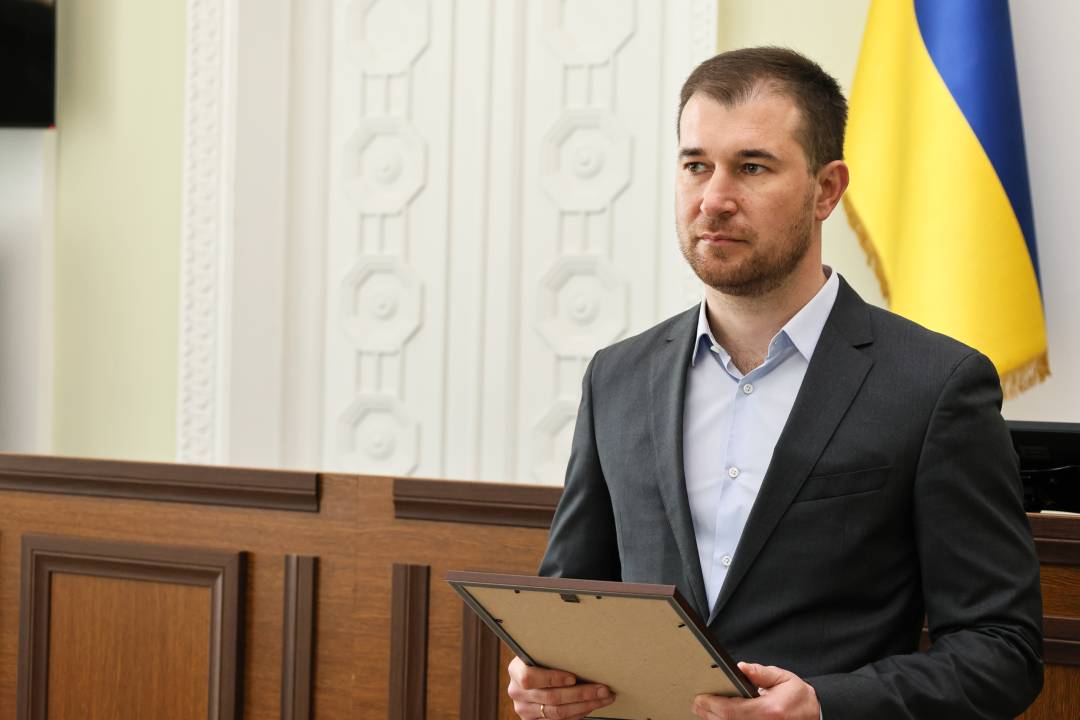 Відзнаки тим, хто брав участь в пошуково-рятувальній операції за наслідками ракетних ударів по Чернігову 17 квітня