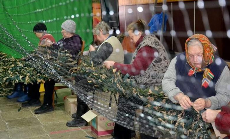Жителька Чернігівщини, в якої син зник безвісти, організувала волонтерський осередок у своєму селі (Фото)