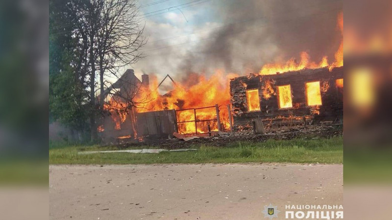 Росіяни з дрона та артилерії атакували два села в прикордонні Чернігівщини: поранені двоє людей