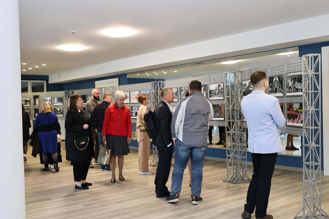 Активну молодь Чернігова відзначили Подяками міського голови за зміцнення зв'язків з європейськими партнерами