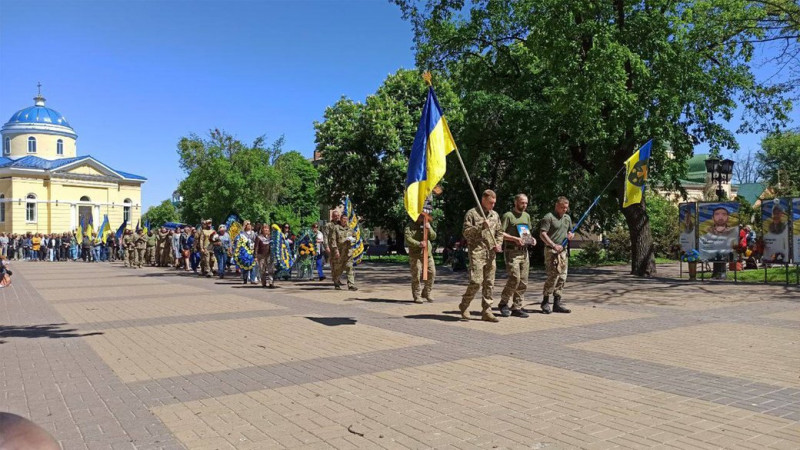 На Чернігівщині попрощалися з двома захисниками, які загинули в боях на Харківщині та Луганщині