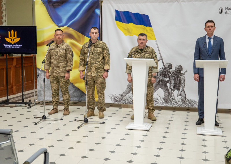 Героїзм воїна з Чернігова увіковічнили на пам’ятній монеті (Фото)