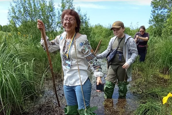 На Чернігівщині в розпалі сезон прогулянок болотами (Фото)
