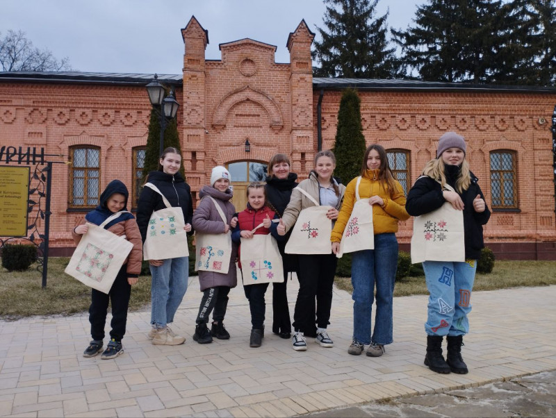 На Чернігівщині виховують мазепинців (Фото)