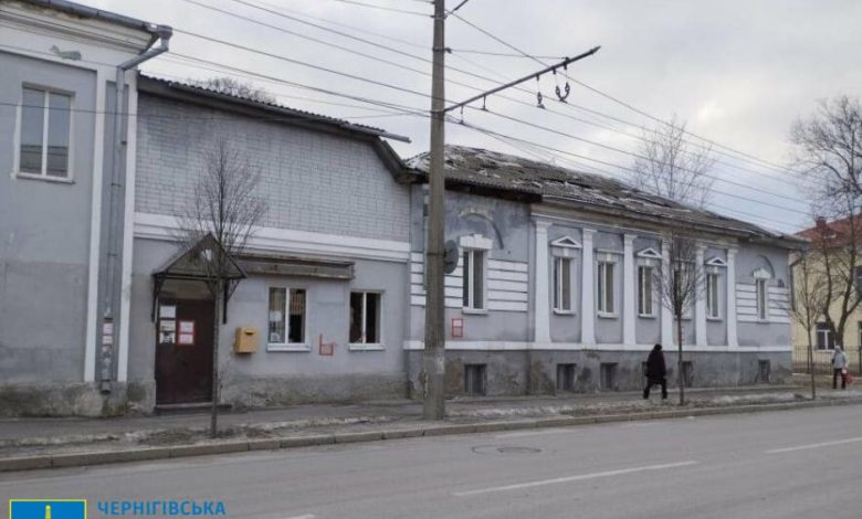 Прокуратура вимагає укласти охоронний договір на історичний будинок, у якому знаходилася дитяча стоматологія у Чернігові