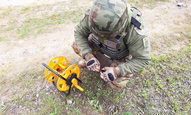 Робота без права на помилку: вибухотехніки обласної поліції продовжують очищувати Чернігівщину від небезпечного заліза (Фото)