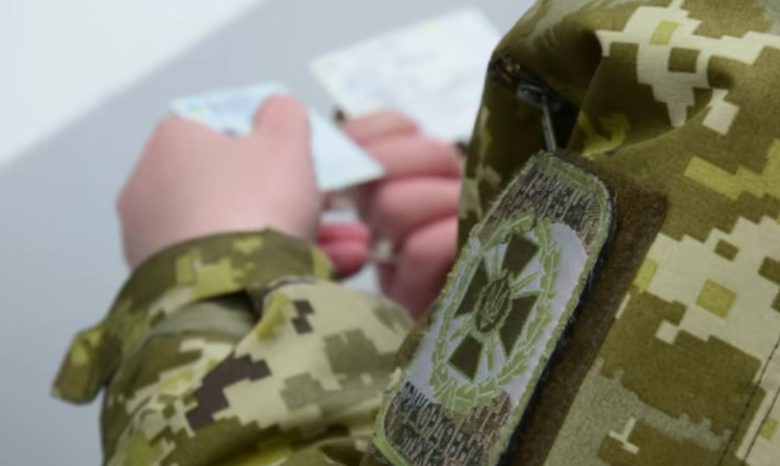 У ДПСУ пояснили, що зміниться для чоловіків при перетині кордону з 18 травня