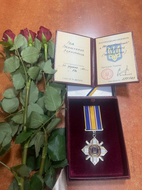 Врятував двох поранених побратимів, загинув рятуючи третього: захисника з Чернігова посмертно нагороджено орденом «За мужність» (Фото)