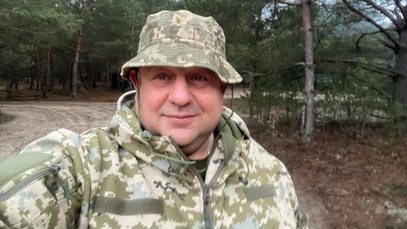 "Я згадав як треба бігати й стрибати, бо час тут занадто дорогий": міський голова Мени про службу в бойовому підрозділі