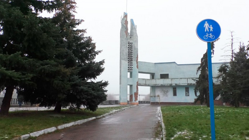 Суд скасував фірмі ексдепутата від "Слуги народу" оренду землі в річпорту в Чернігові