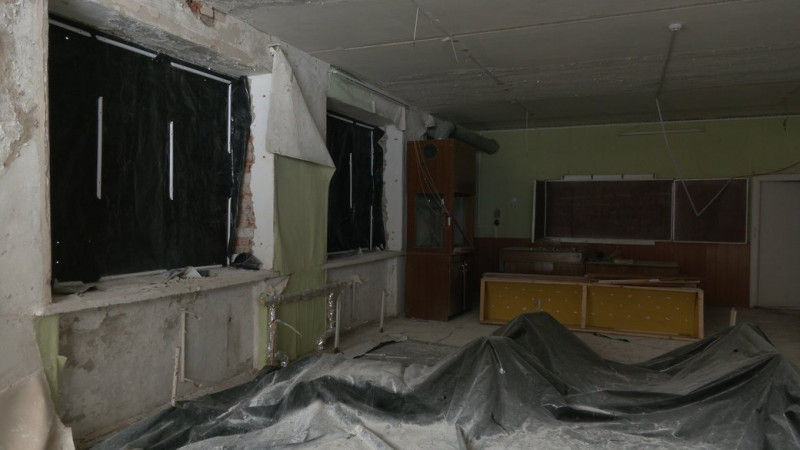 Пошкоджений обстрілами ліцей у Михайло-Коцюбинському на Чернігівщині мають відновити протягом року