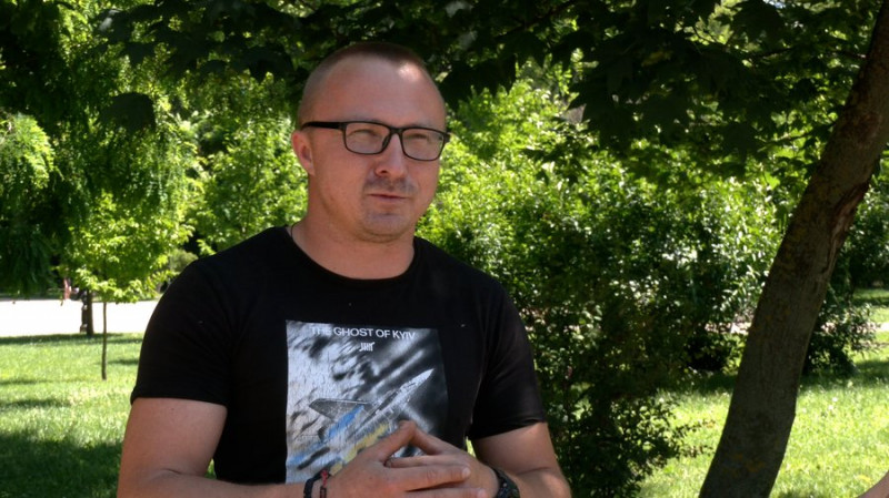 "Люди втомилися донатити, тому ми вимушені просити на вулиці": як волонтер з Чернігова збирає гроші на дрони