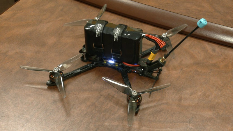 У Чернігові п'ятеро старшокласників розробили детектор дронів зі штучним інтелектом