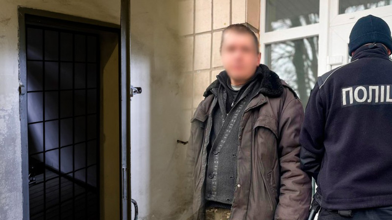 Вдарив ножем у спину: жителя Чернігівщини засудили до 7 років позбавлення волі за вбивство співмешканки