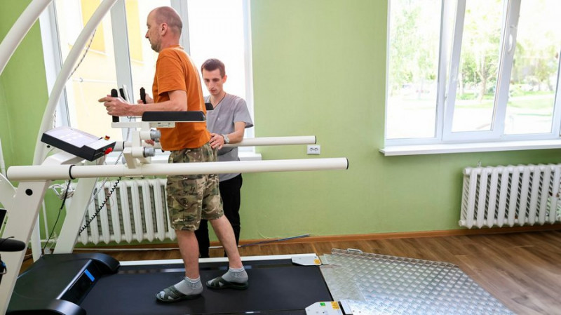 В реабілітаційному відділенні Чернігівської міської лікарні №2 встановили обладнання за понад 70 млн грн