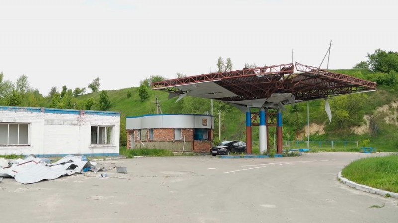 7 разів вивозили на розстріл, вербували для здачі позицій ЗСУ, катування струмом у полоні: історія оборонця Чернігова