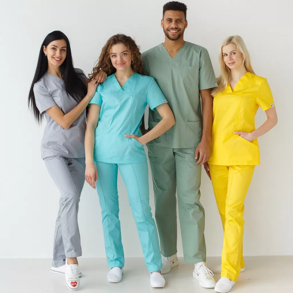 Лучшая медицинская одежда: что нужно знать перед покупкой