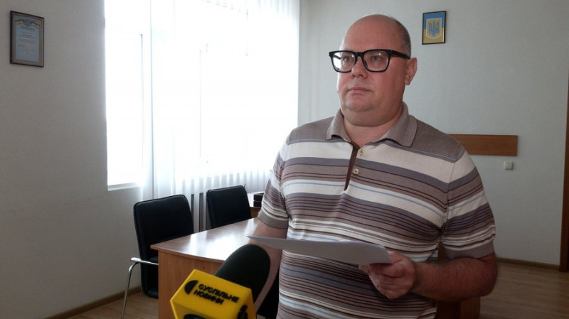 Чому не ремонтують будівлю Господарського суду у Чернігові, пошкоджену внаслідок ракетного удару 19 серпня 2023 року