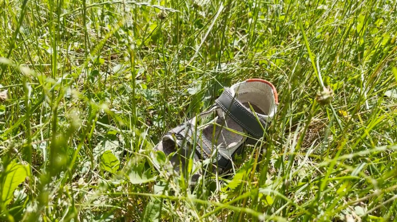 "Від удару Дамір відлетів не менше, ніж на 10 метрів": подробиці ДТП на Чернігівщині, в якій загинув 3-річний хлопчик
