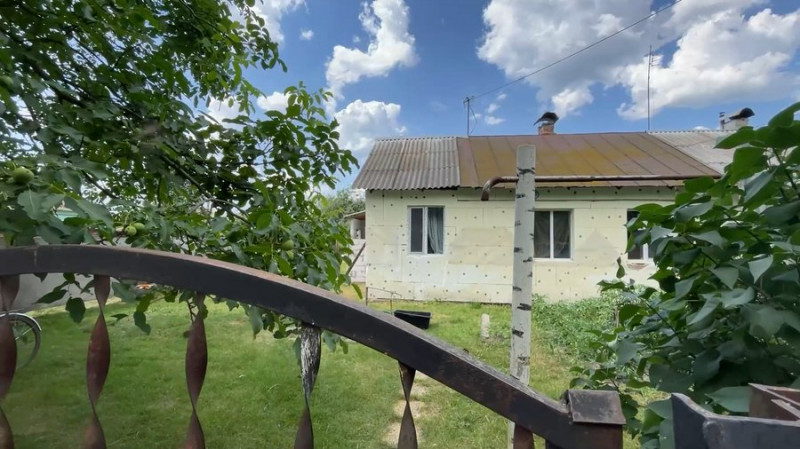 "Від удару Дамір відлетів не менше, ніж на 10 метрів": подробиці ДТП на Чернігівщині, в якій загинув 3-річний хлопчик