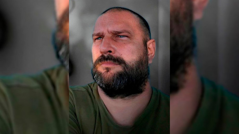 На Чернігівщині поховали Олександра Ющенка та Олександра Паська, які загинули на фронті