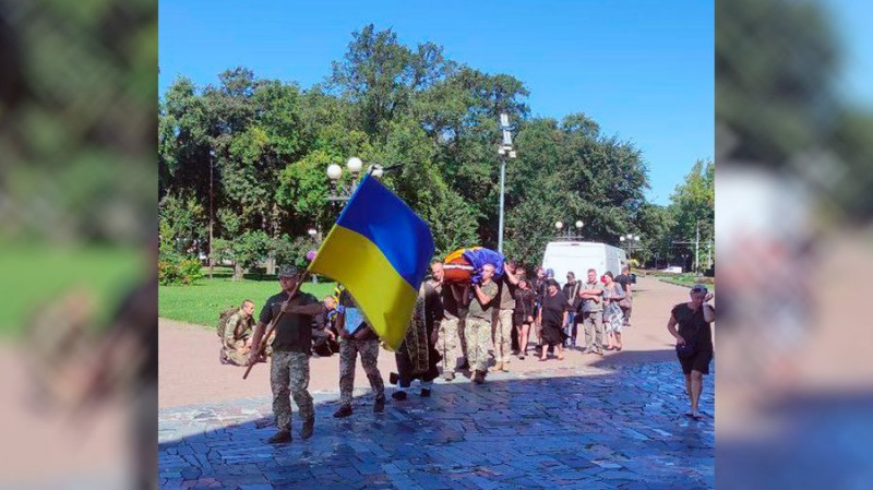 У Чернігові поховали Ярослава Щевкуна, який загинув в бою на Донеччині