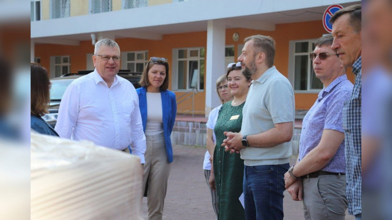 Чернігівська обласна дитяча лікарня отримала медичне обладнання від партнерів з Латвії на майже 340 тисяч євро