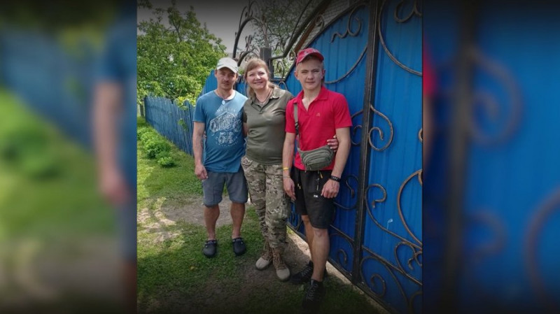 На Донеччині загинула мати трьох дітей: на Чернігівщині в останню путь провели молодшу сержантку Оксану Коротку