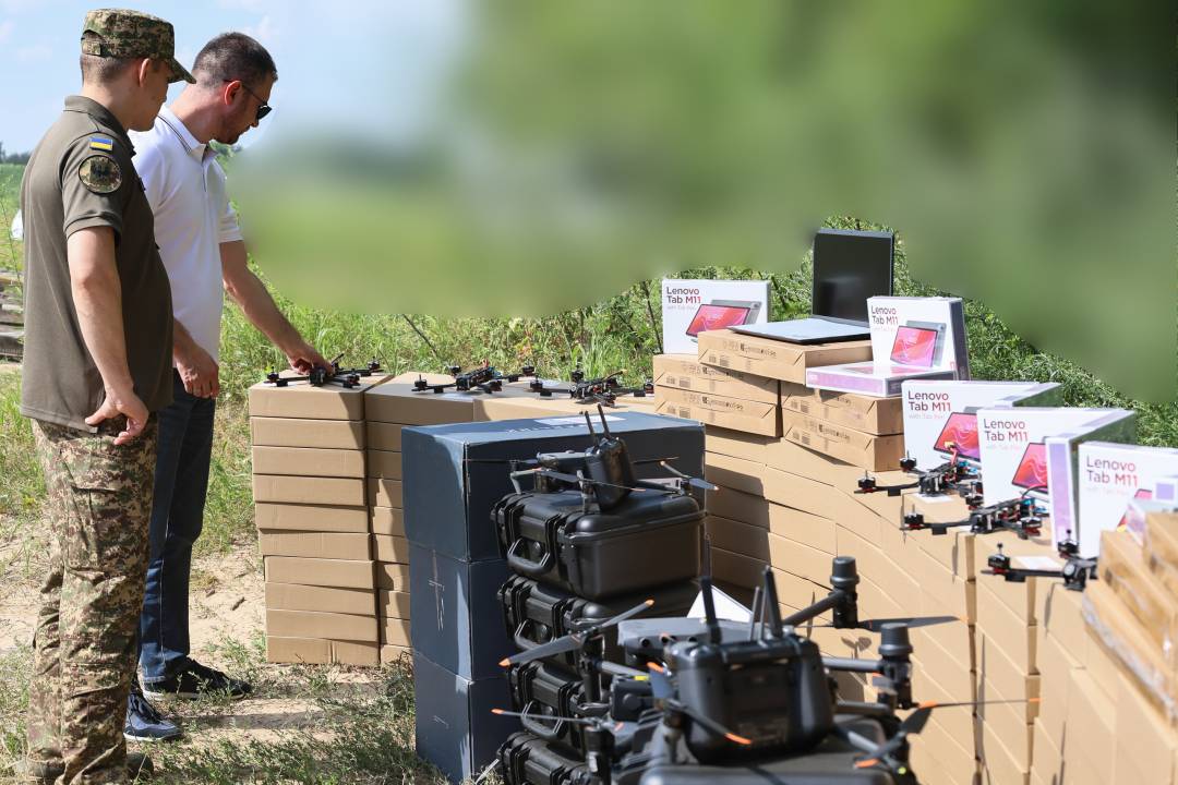 Чернігів продовжує передавати військовим обладнання, яке закуповується коштом міського бюджету