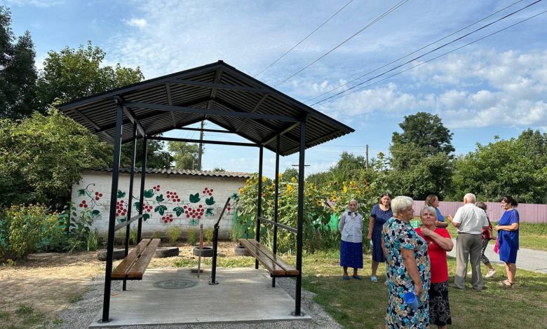 У селі масово пересихають колодязі: як на Чернігівщині вирішили проблему з відсутністю питної води (ФОТО)