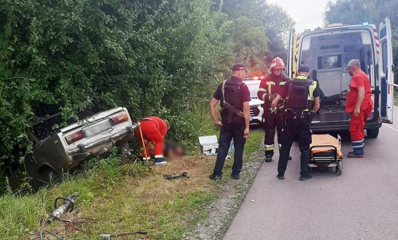 19-річний водій та двоє пасажирів у лікарні: подробиці ДТП на Чернігівщині (Фото)