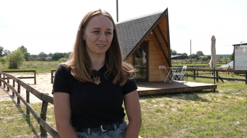 Купили будинок, альтанки, літню кухню та мангали: як родина з Чернігівщини розширила бізнес за грантові гроші