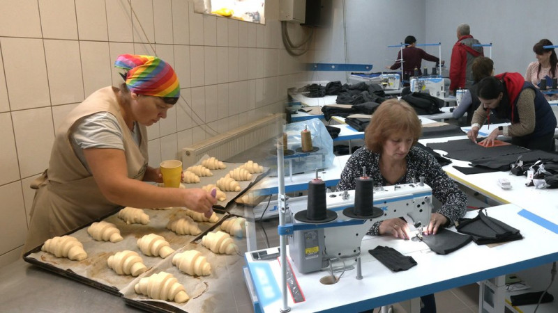 Купили будинок, альтанки, літню кухню та мангали: як родина з Чернігівщини розширила бізнес за грантові гроші