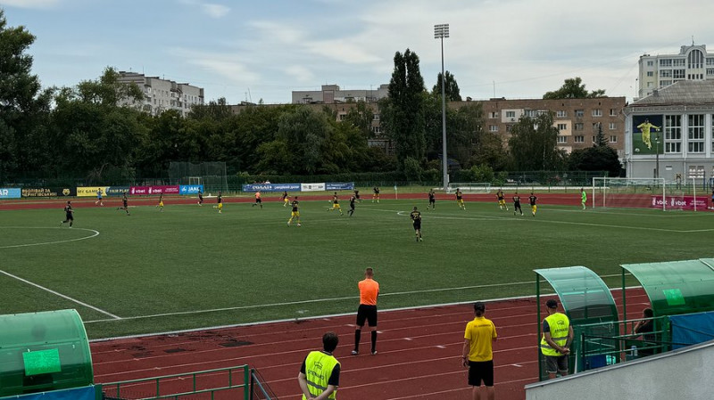 ФК "Чернігів" у кубковій грі переграв СК "Чайка"