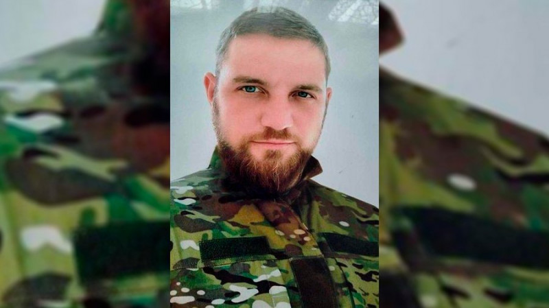 Опізнали за ДНК-експертизою: на Чернігівщині попрощалися з бійцем Олександром Буряком