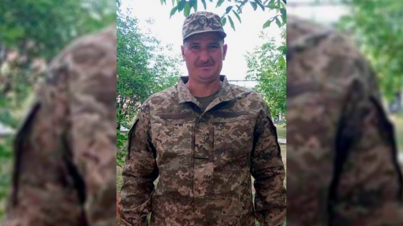 На Чернігівщині поховали трьох бійців ЗСУ, одного з яких опізнали за допомогою ДНК-експертизи