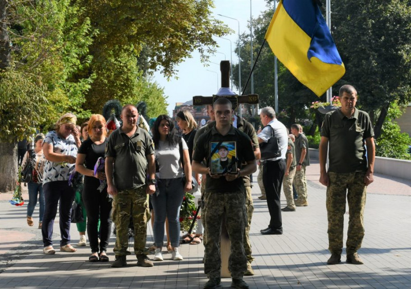 На Чернігівщині попрощалися із 36-річним захисником, який загинув на фронті