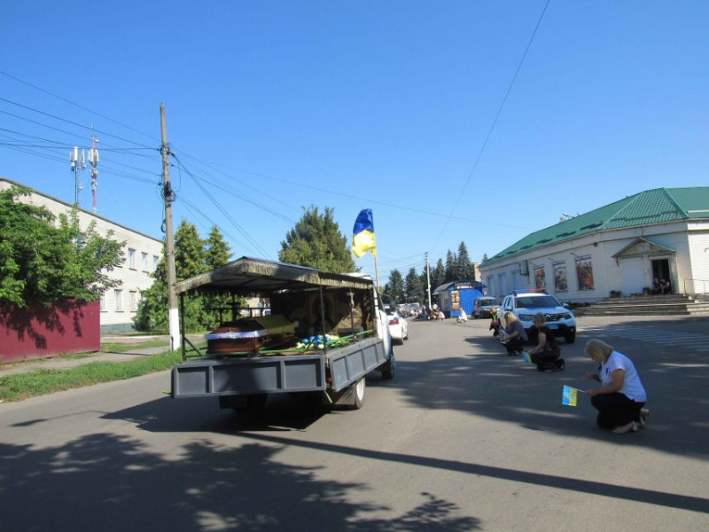 На Чернігівщині попрощалися з 55-річним воїном, що загинув у 2022-му у бою під Спірним на Донеччині