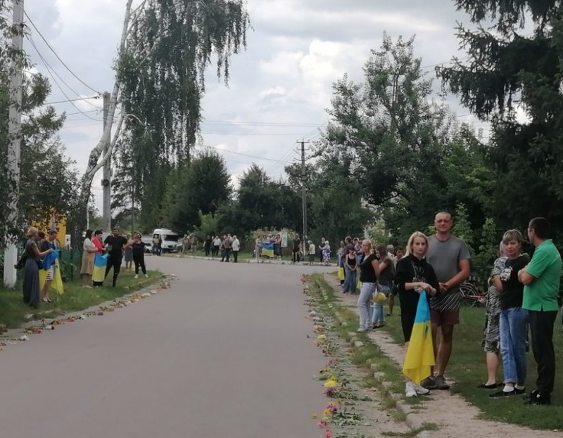 На Чернігівщині попрощалися з військовим медиком, що загинув на фронті