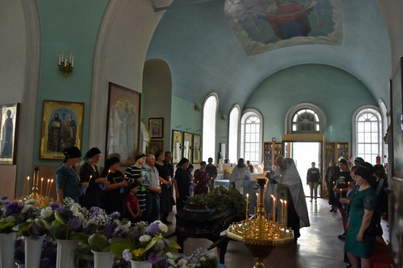 На Чернігівщині попрощалися з воїном, учасником АТО, що загинув у бою