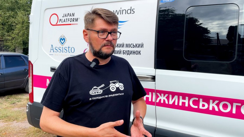 "Востаннє була у гінеколога 24 роки тому": як на Чернігівщині виїзна бригада лікарів обстежує людей