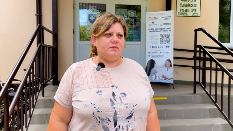 "Востаннє була у гінеколога 24 роки тому": як на Чернігівщині виїзна бригада лікарів обстежує людей