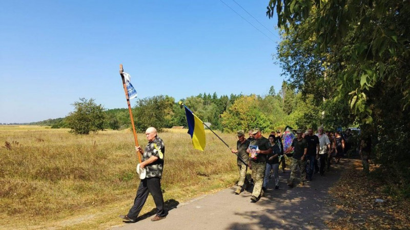 На Чернігівщині попрощалися з двома військовими ЗСУ: Юрієм Заворотнім та Андрієм Масюченком