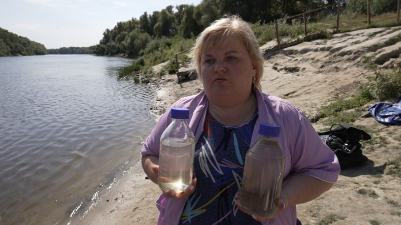 Проби води з Десни у Чернігові відбирають тричі на день: як змінюються показники, які відслідковують