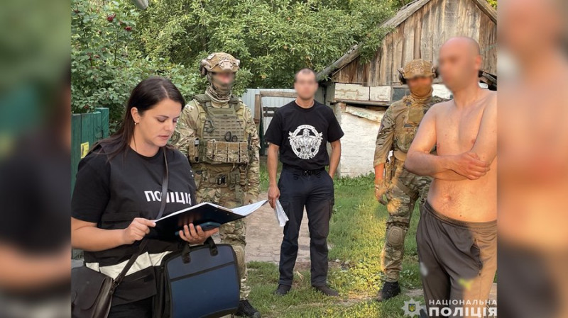 Торгували фейковою сільгосптехнікою: на Чернігівщині викрили групу, яка працювала по всій Україні
