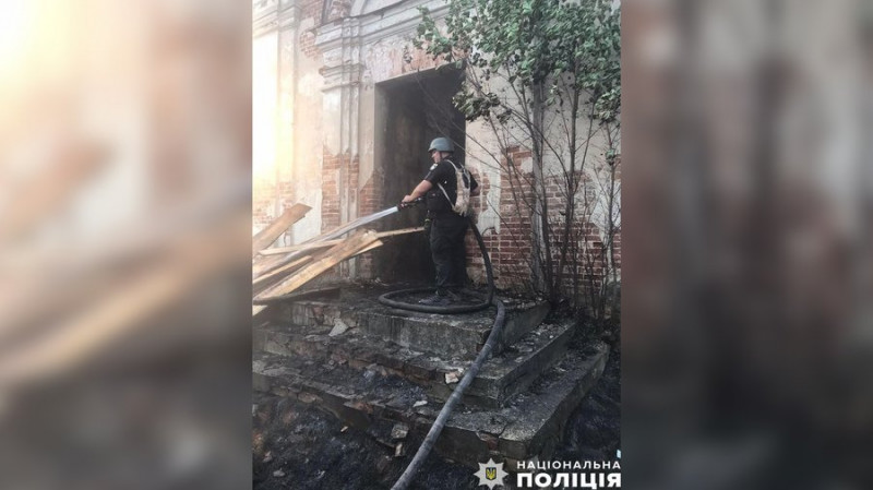 У прикордонному селі на Чернігівщині внаслідок обстрілів пошкоджена церква
