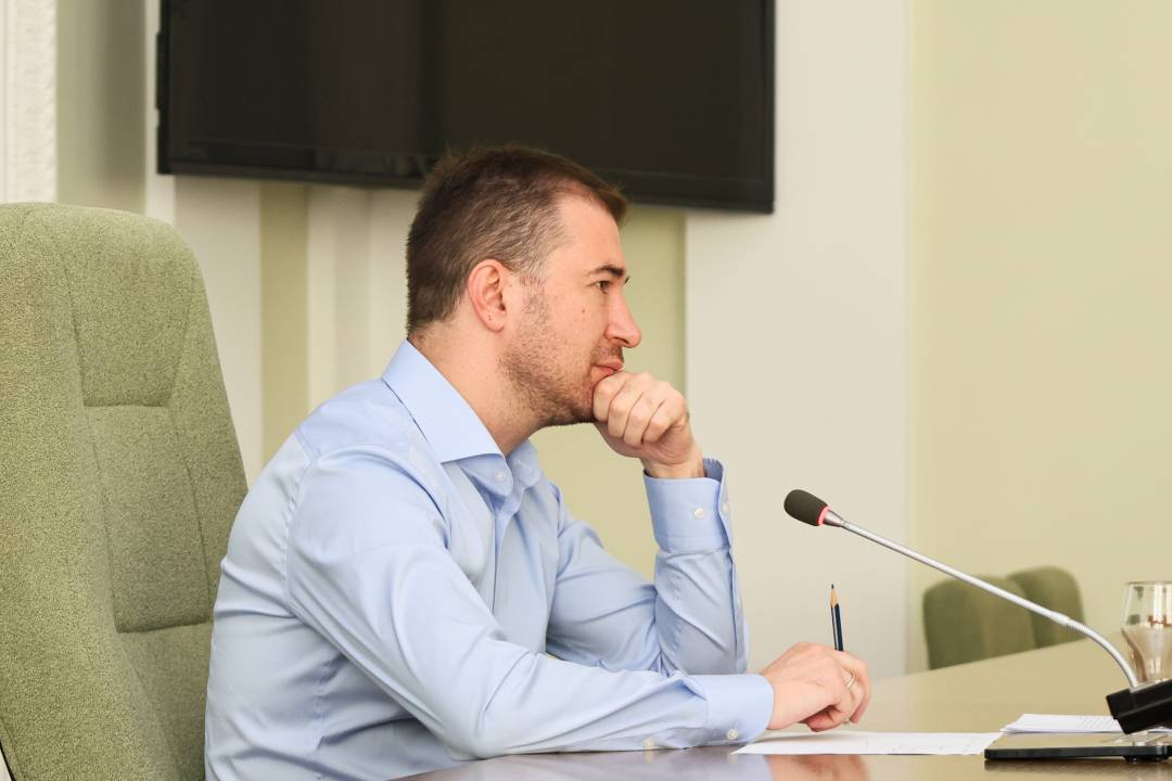 Міський пляж закривають для відвідування – забруднені води Десни мають дістатися території Чернігова найближчими днями
