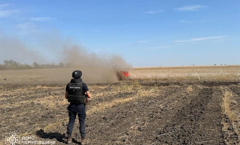 Піротехніки з Чернігівщини допомагають розміновувати Харківську область (Фото)