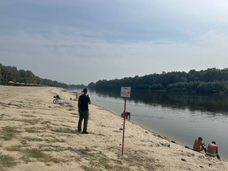 У Чернігові ввели тимчасову заборону купатися та користуватися водою з річки Десна: рішення комісії з надзвичайних ситуацій